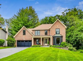 6333 Greene Rd, Woodridge, IL 60517