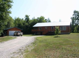 7985 Harborview Rd, Munising, MI 49862