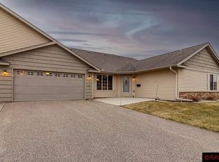 117 Palmer Path, Mankato, MN 56001