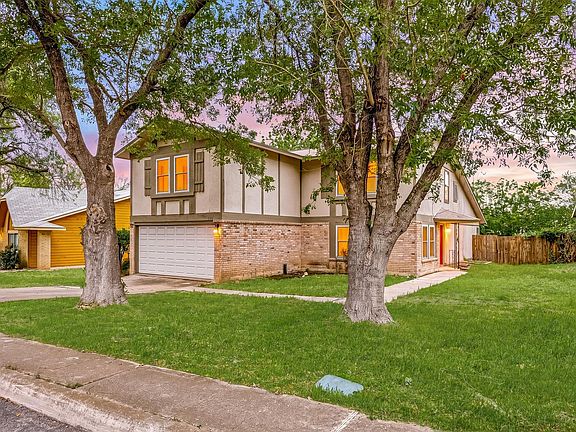 2nd image of 9735 Fortune Ridge Dr