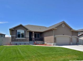 5875 S 4400 W, Hooper, UT 84315