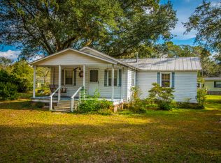 201 Garbon Rd, Summerville, SC 29485
