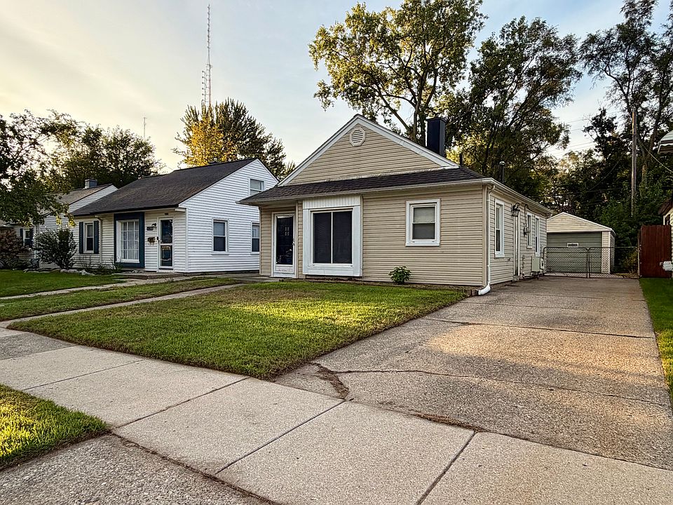 2030 Browning St, photo 8