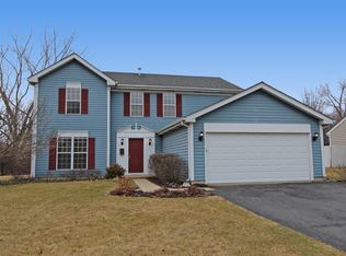 144 W Harbor Dr, Lake Zurich, IL