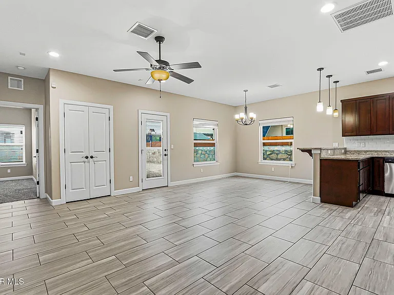 14937 Harry Flournoy Ave — Photo 10