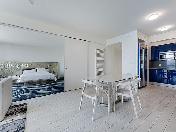 2nd image of 3101 Bayshore Dr #803