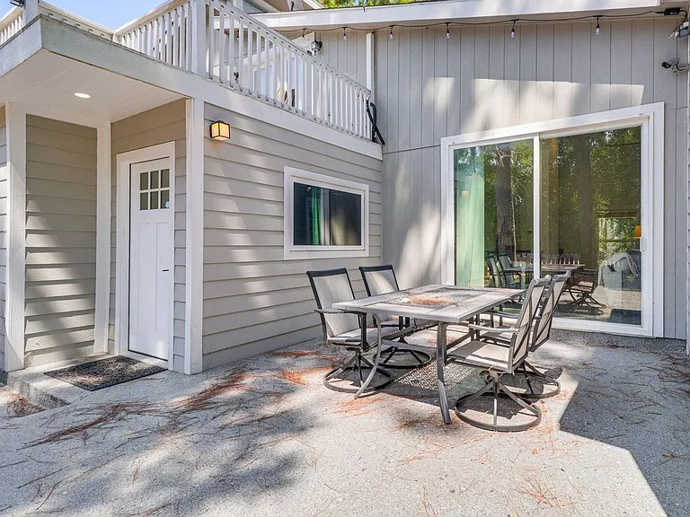 372 Plum St — Photo 21