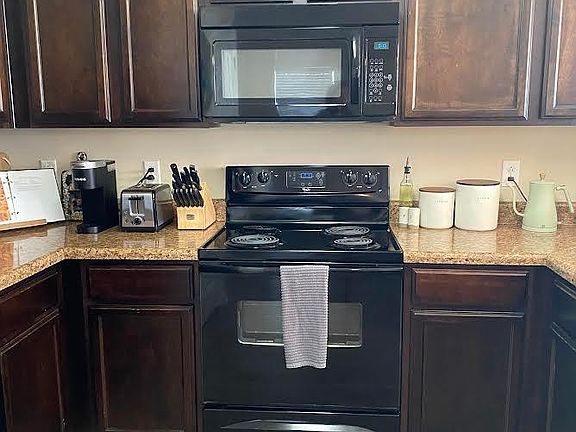 2nd image of 1930 Falsetto Ln