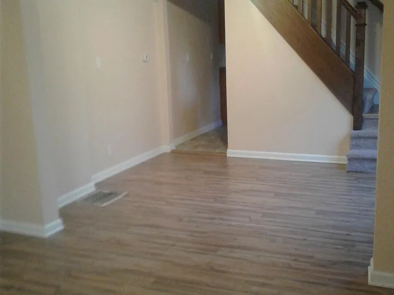 1726 Cottage Ave — Photo 4