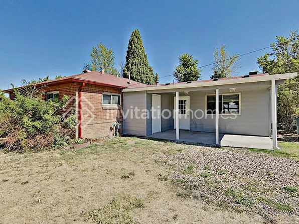 1570 Oak Pl, Thornton, CO 80229