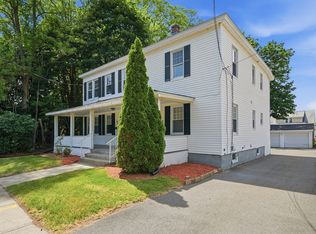 910-912 Granby Rd, Chicopee, MA 01020