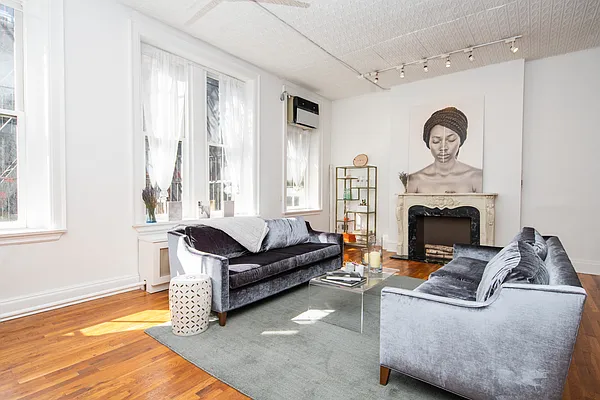 Rented by Douglas Elliman | media 2