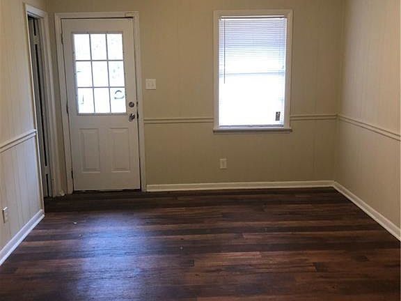4th image of 6624 Pinebrook Dr