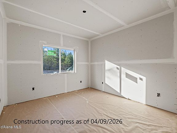 5th image of 7741 E Howard Rd