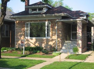 6631 N Washtenaw Ave, Chicago, IL 60645