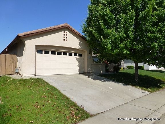 3rd image of 271 Hornsby Ct