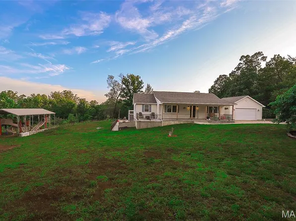 4714 Huntington Dr, Farmington, MO 63640