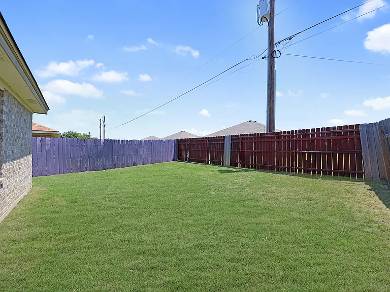 2700 Seabiscuit Dr, Killeen — Photo 36