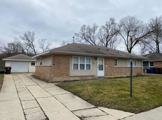 185 Nanti St, Park Forest, IL