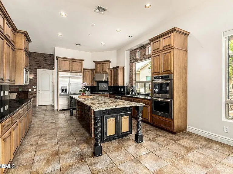 10919 E Onyx Ct — Photo 16