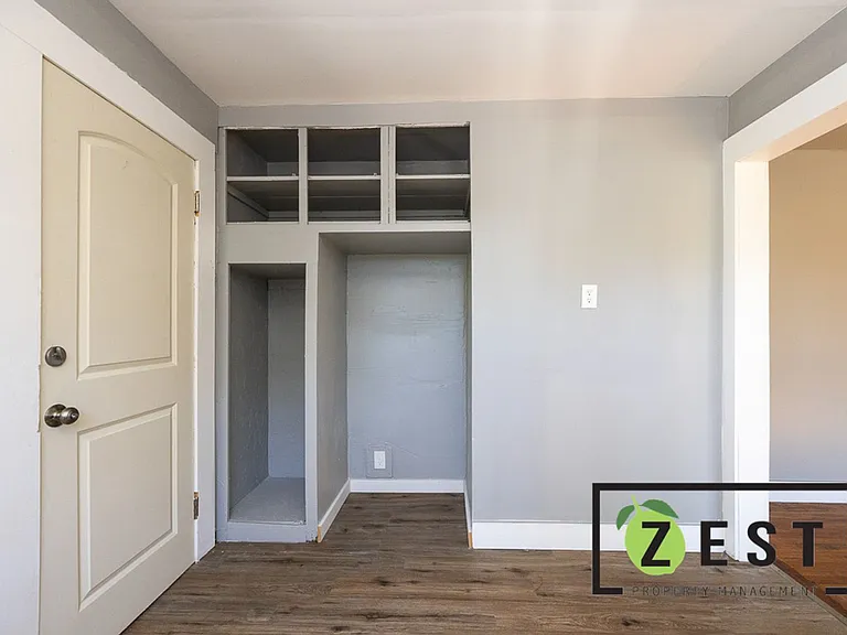 5235 Haverhill — Photo 15