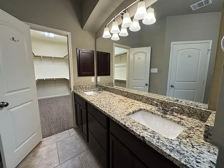 3309 Addison St — Photo 30