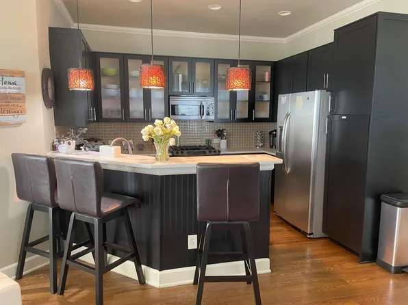 2800 Sandage Ave #305, Fort Worth, TX 76109