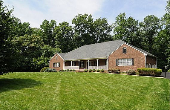 2nd image of 3529 Russell Thomas Ln