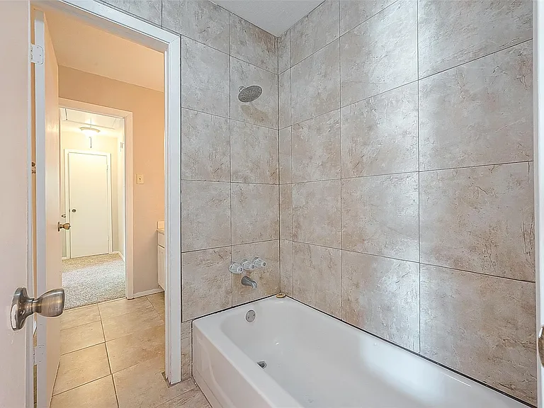 19510 Westhaven Dr — Photo 30
