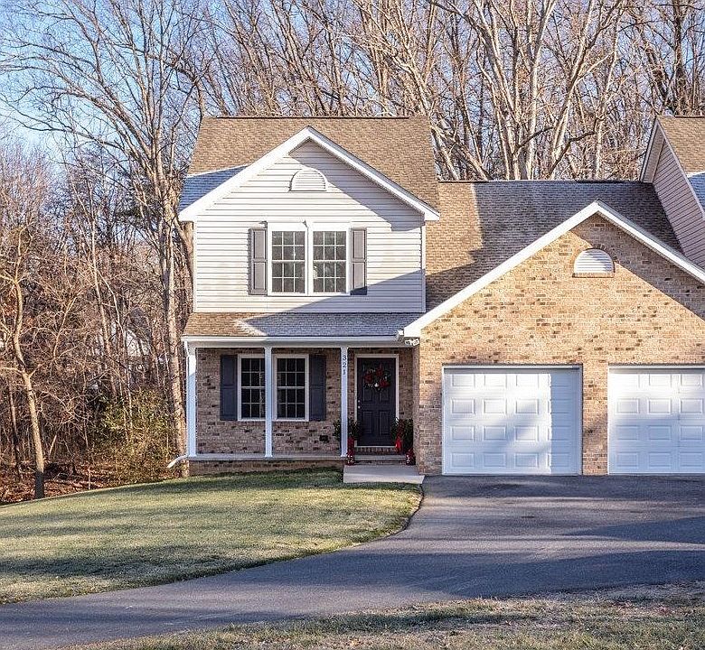 1st image of 321 Willow Oaks Dr