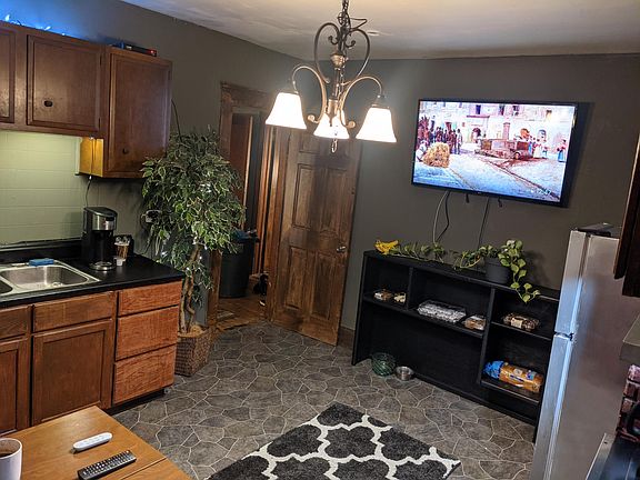 2nd image of 3459 W 117th St #2