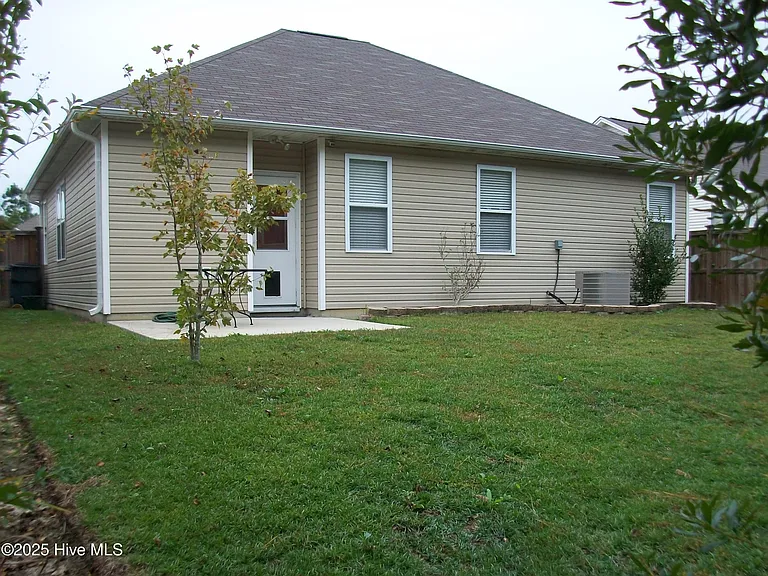 9447 Night Harbor Dr — Photo 13