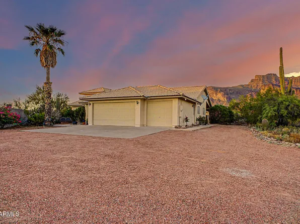 5674 E 3RD Avenue, Apache Junction, AZ 85119