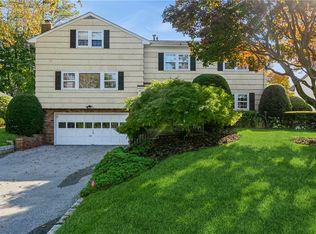 629 Shore Acres Dr, Mamaroneck, NY 10543