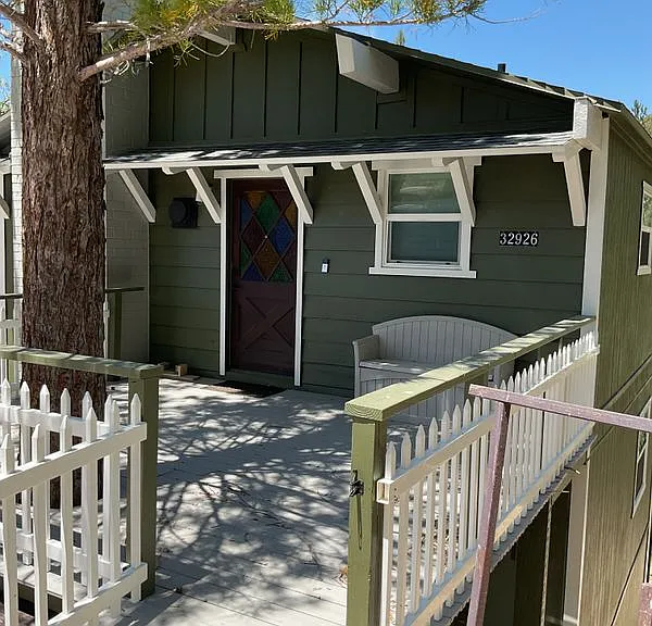 32926 Upper Boulder Rd — Photo 1