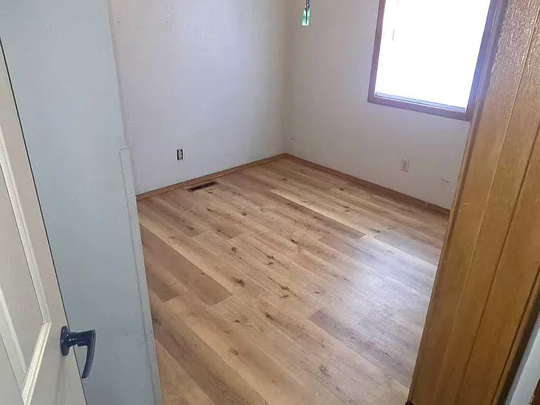 1825 Deffer Dr — Photo 5