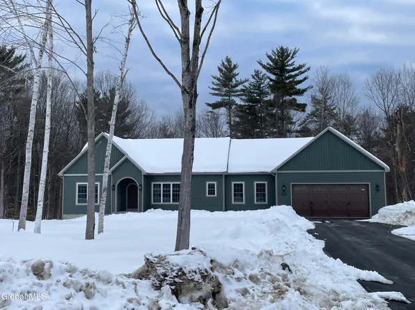 54 Burnham Road, Wilton, NY 12831