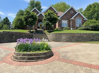 1204 Lakeview Dr, Buckingham, IA 50612