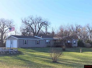 11265 350th Ave, Comfrey, MN 56019