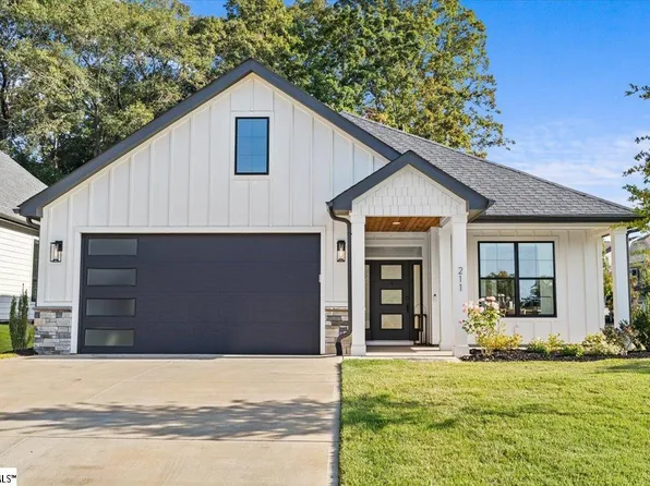 211 Nantallah Trl, Mauldin, SC 29662
