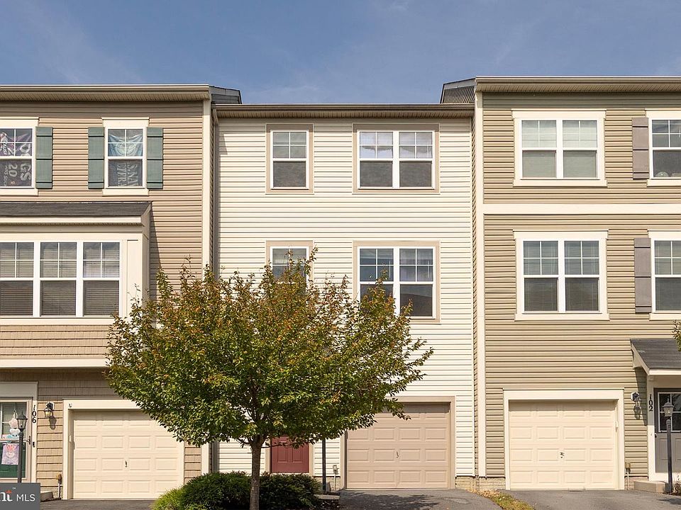 1st image of 104 Pintangle Ct