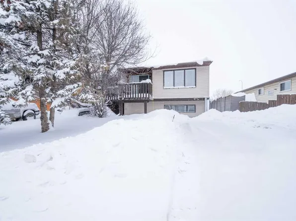 9340 S 67th Ave, Grande Prairie, AB T8W 1C2