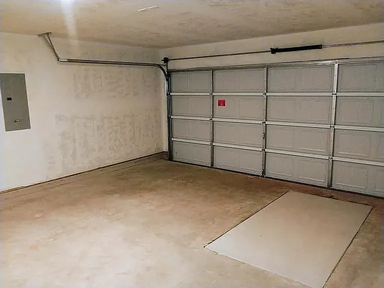3381 Oak Rdg — Photo 11