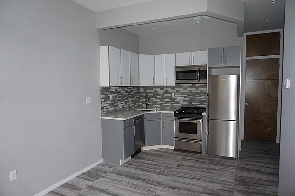 Rented by Real Team Brokerage | media 16