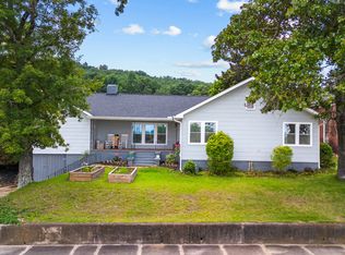 36 E 2nd St, Manchester, GA 31816