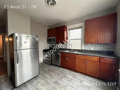 63 Wade St #2M Photo 1
