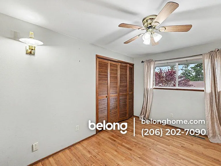 1220 E Laurel St — Photo 13