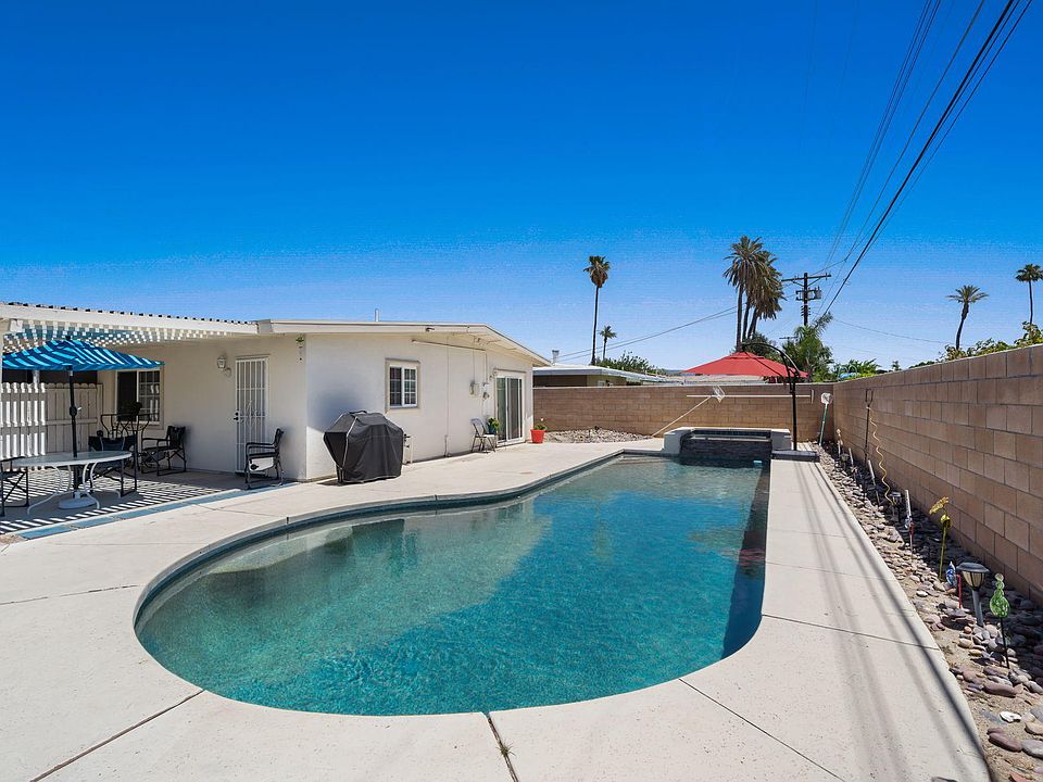 1st image of 81295 Sirocco Ave