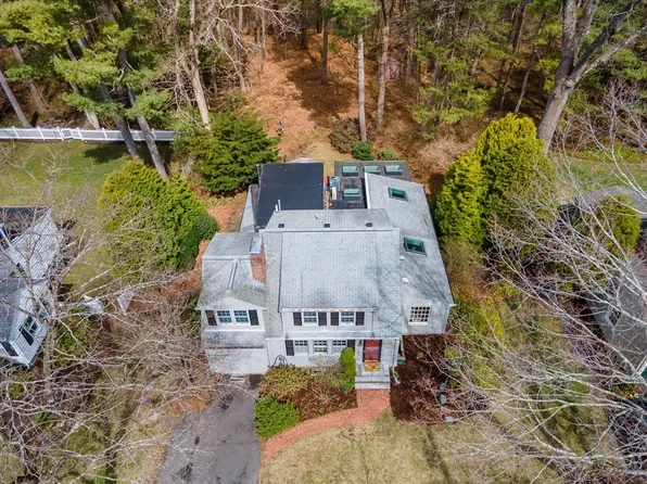 77 Parker Rd, Wellesley, MA 02482