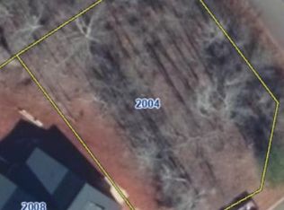 2004 Ivy Cottage Path, Boiling Springs, SC 29316